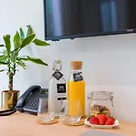 Hotel Emete & Coworking By Airnest